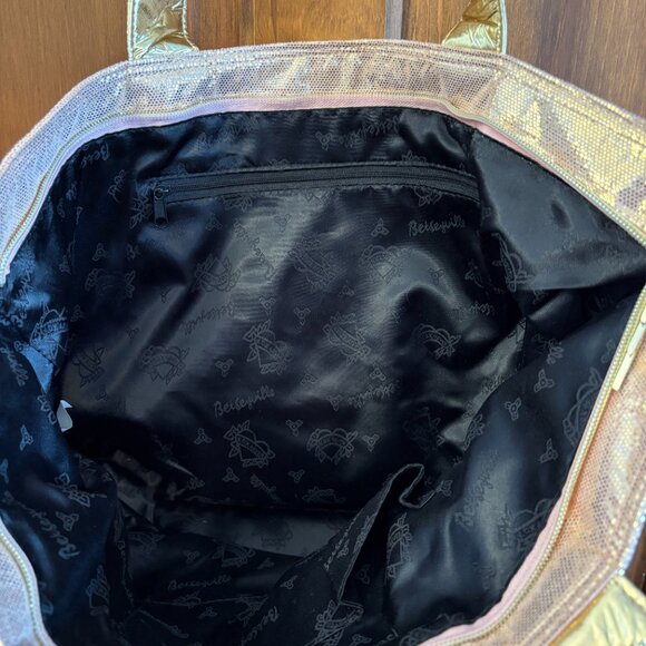 Betsey Johnson Betseyville Pink/ Gold Tote Bag with Lightning Bolt Zipper Charm - Picture 4 of 9